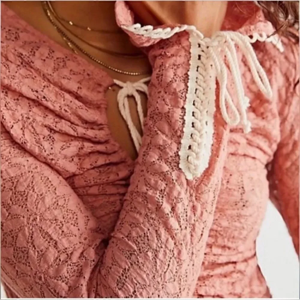 NWOT Free People Lilah Lace Long Sleeve Coral Lace Top Boho Retro Cropped Fitted